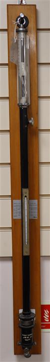 A scientific stick barometer H.98cm                                                                                                    