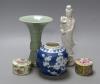 Assorted Chinese ceramics, tallest 22cm                                                                                                                                                                                     