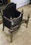 A George III style brass cast iron fire grate W.60cm                                                                                   