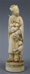 An early 19th century Chinese ivory group of mother and children H.18cm                                                                