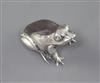 A George V novelty silver pin cushion, modelled as a frog, Adie & Lovekin Ltd, 47mm.                                                   