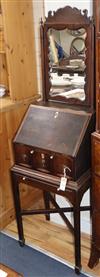 A lady's dressing bureau W.48cm                                                                                                        