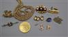 Mixed costume jewellery including pinchbeck brooch.                                                                                    