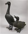 Two bronze geese. Tallest H.35cm.                                                                                                      