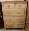 A pine chest of drawers W.99cm                                                                                                         