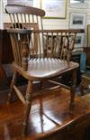 An oak Windsor chair                                                                                                                   