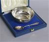 A modern cased silver christening bowl and spoon, Birmingham, 1990, 2.5 oz                                                             