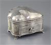 An Edwardian silver trinket box by Nathan & Hayes, 14.2cm.                                                                             