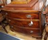 A late 19th century mahogany bowfronted chest of three drawers, with crossbanded top W.92cm                                            