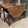 An elm top gateleg table W.105cm                                                                                                       