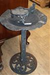 A cast metal garden bird bath H.80cm                                                                                                   