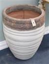 A large ribbed garden planter H.63cm                                                                                                   