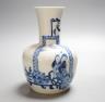A 19th century Chinese blue and white vase, 20cm                                                                                                                                                                            