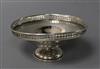 A George V silver circular bon bon dish (a.f.), dia. 10.2cm.                                                                           