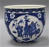 A Chinese blue and white jardiniere H.15.5cm                                                                                           