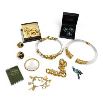 Full Catalogue Entry