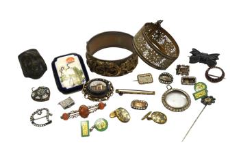 Full Catalogue Entry