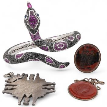 Full Catalogue Entry