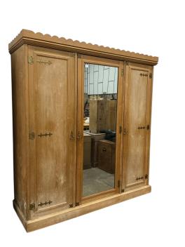 Full Catalogue Entry