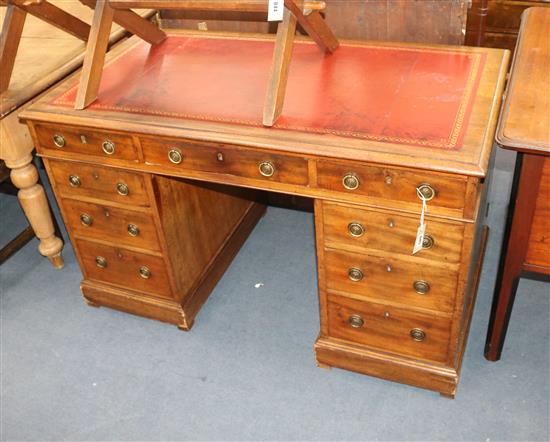 A Victorian mahogany pedestal desk W.125cm A Victorian mahogany pedestal desk W.125cm