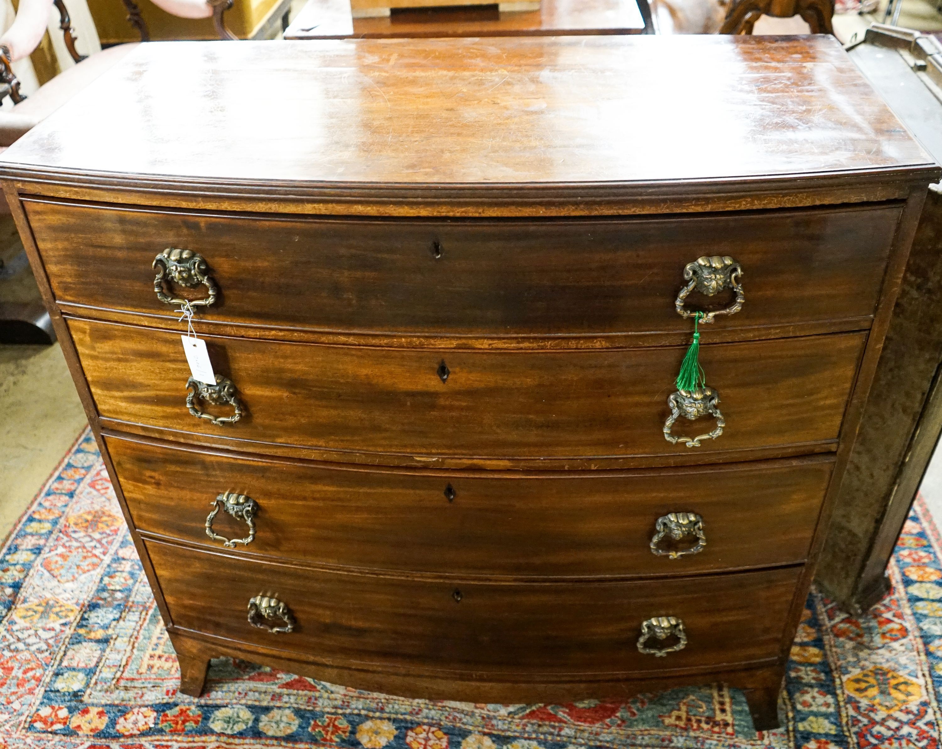 A Regency mahogany bow front chest, width 108cm, depth 54cm, height 106cm