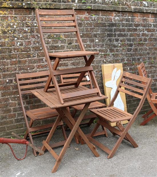 Folding garden table & 4 chairs(-) Sale 110716 - Lot 920 - - Gorringe's