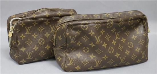 Two Louis Vuitton clutch bags longest 32cm Sale 200818 - Lot 141 - - Gorringe&#39;s