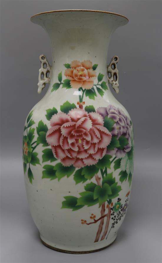 A large Chinese republic vase height 42cm A large Chinese republic vase height 42cm