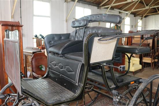 A Hartland Phaeton horse carriage A Hartland Phaeton horse carriage