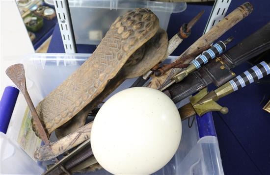 A group of ethnic weapons etc. A group of ethnic weapons etc.
