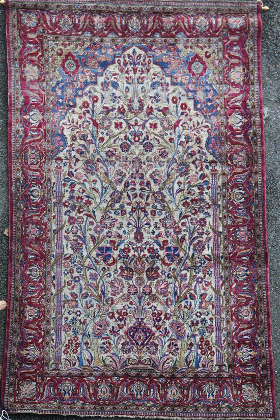A Kashan silk prayer rug, 6ft x 3ft 8in. A Kashan silk prayer rug, 6ft x 3ft 8in.