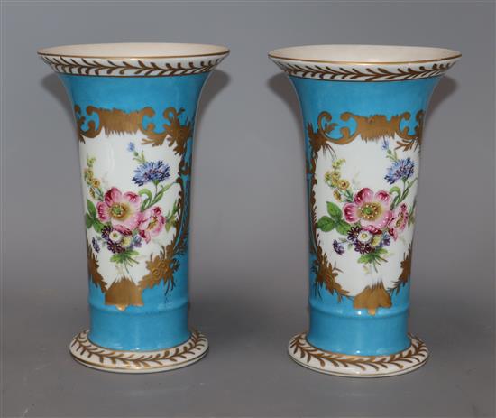 A pair of porcelain Royale vases height 20cm A pair of porcelain Royale vases height 20cm