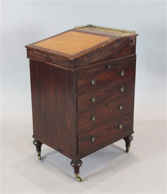 A William IV small mahogany davenport, W.1ft 4.75in D.1ft 9in. H.2ft 8in. A William IV small mahogany davenport, W.1ft 4.75in D.1ft 9in. H.2ft 8in.