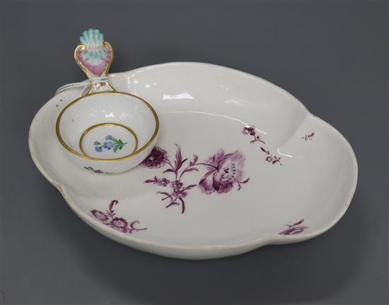A Meissen wine taster and a Meissen oval pine sprigs dish A Meissen wine taster and a Meissen oval pine sprigs dish