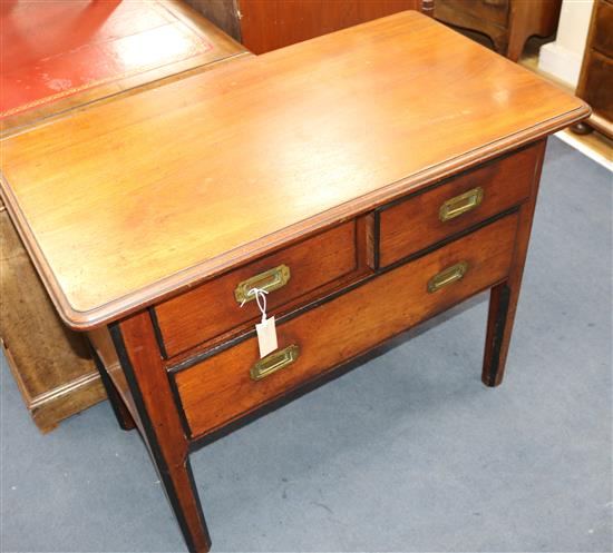 A 19th century mahogany campaign table W.94cm A 19th century mahogany campaign table W.94cm