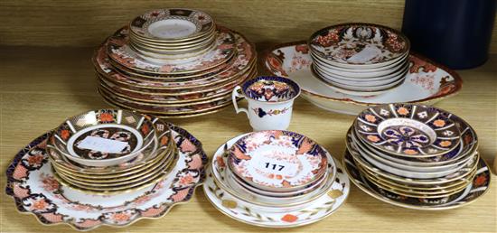 A quantity of Royal Crown Derby plates and saucers