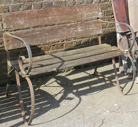 Metal frame garden seat Sale 160315 - Lot 911 - - Gorringe's