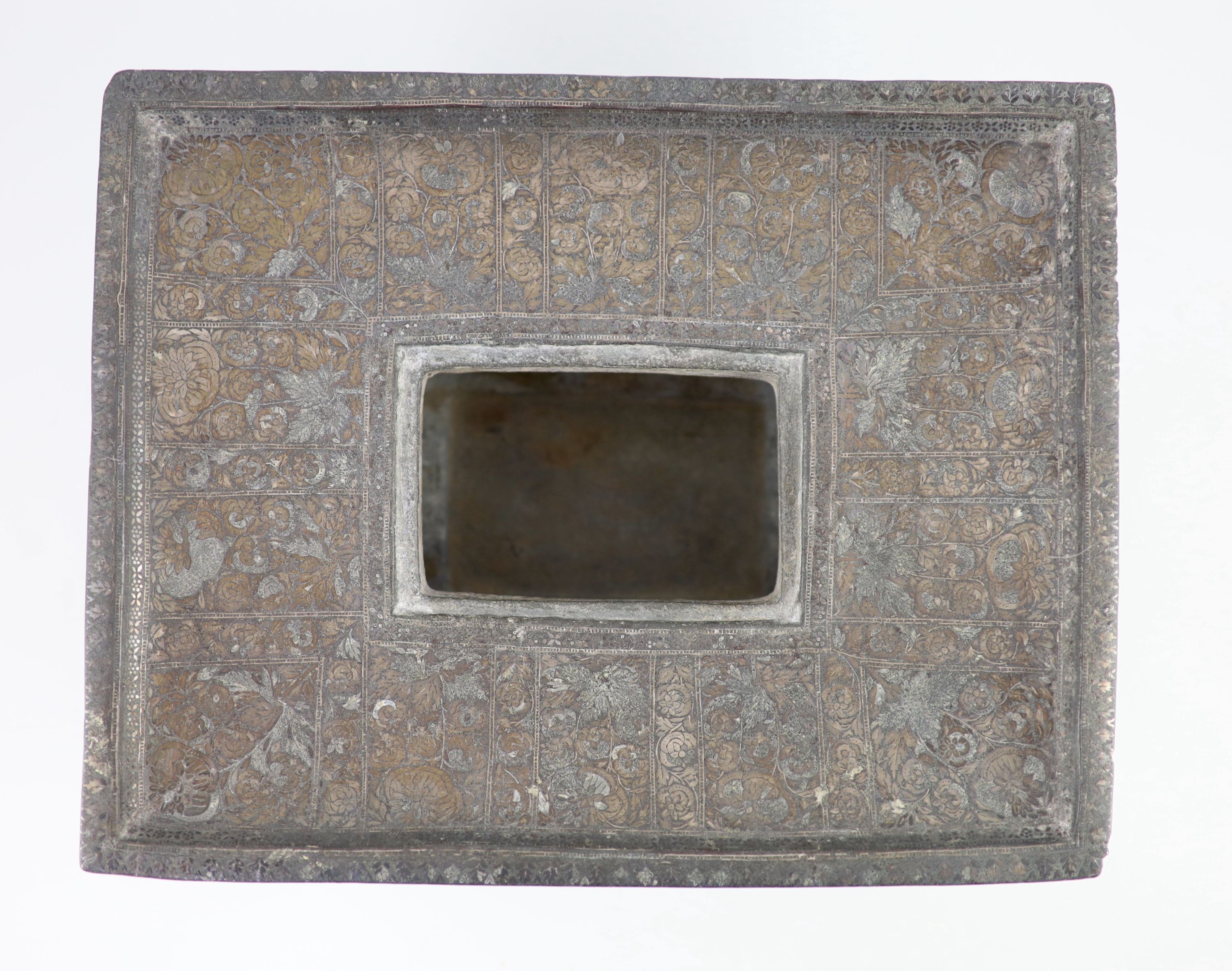 An Indian Bidriware silver inlaid rectangular basin, Deccan, 19th century, 35 cm wide