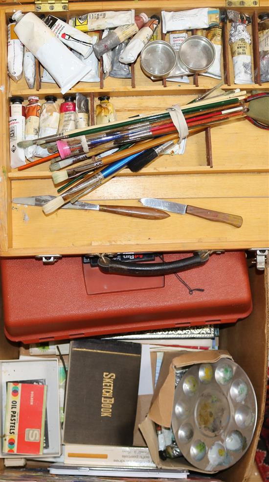 A quantity of artists equipment, including an easel, paintbrushes, etc. A quantity of artists equipment, including an easel, paintbrushes, etc.