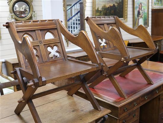 A pair of Glastonbury oak chairs A pair of Glastonbury oak chairs