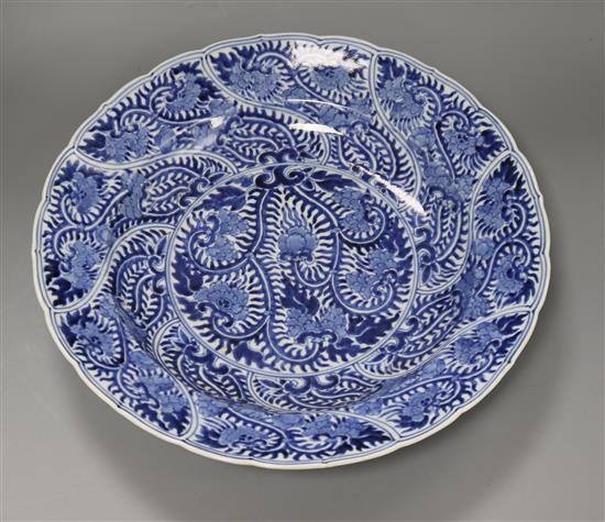 An 18th century Japanese Arita blue and white dish