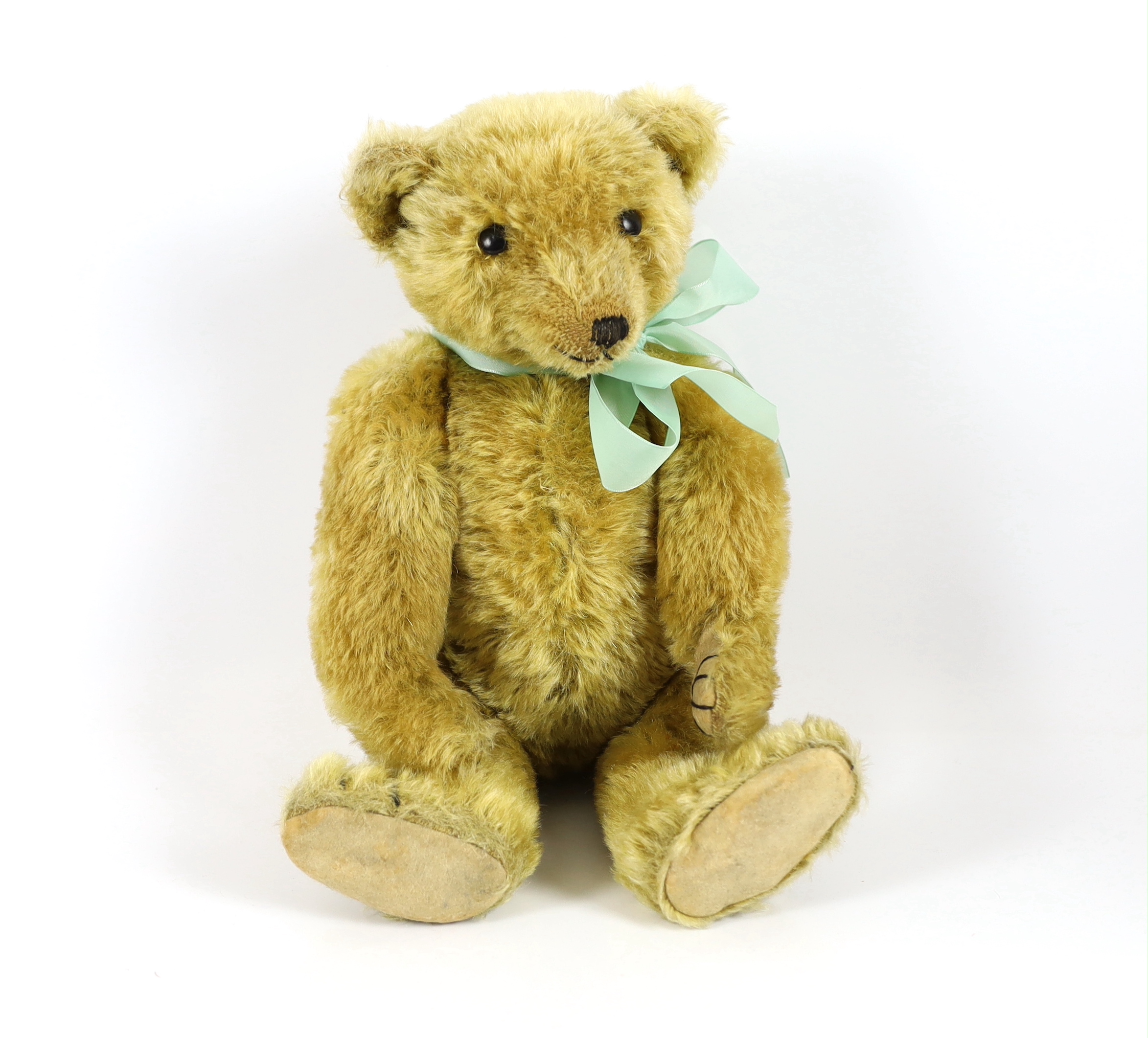 A Farnell bear, c.1914, 35cm, in very good condition, no restoration                                                                                                                                                        