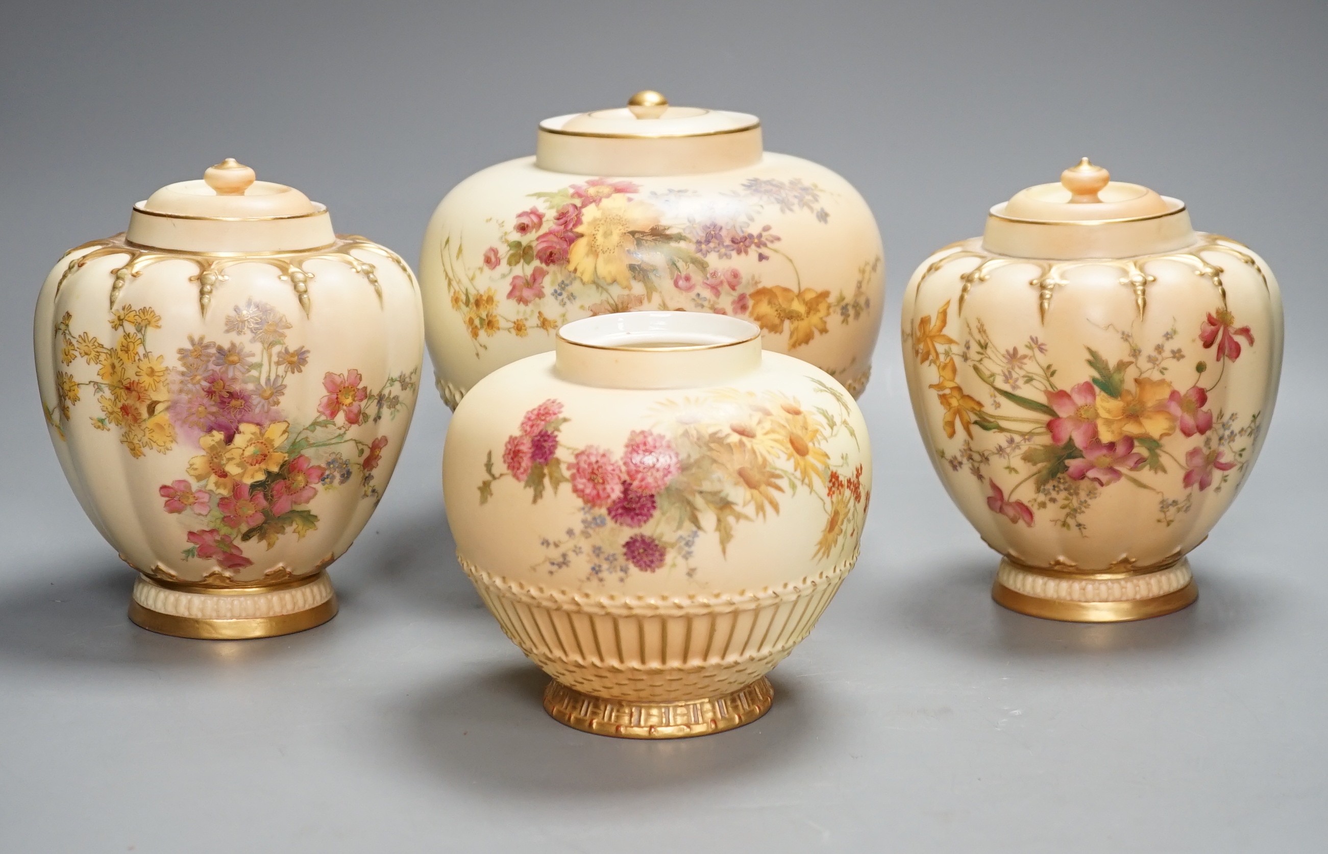 Four Worcester blush ivory potpourri jars, three with inner covers. Tallest 19cm.                                                                                                                                           