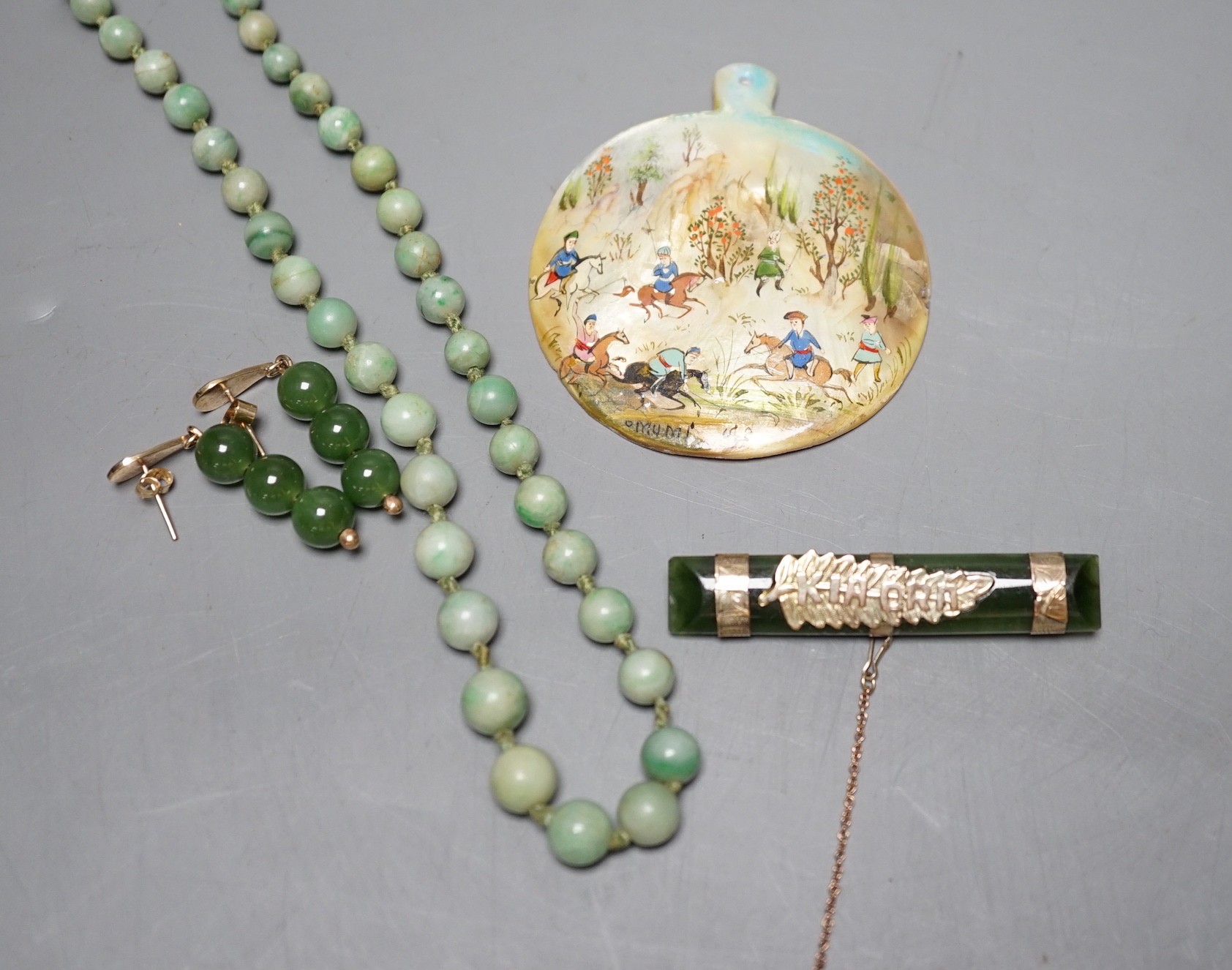 A jade bead necklace, together with a painted pearl pendant and other jade items                                                                                                                                            