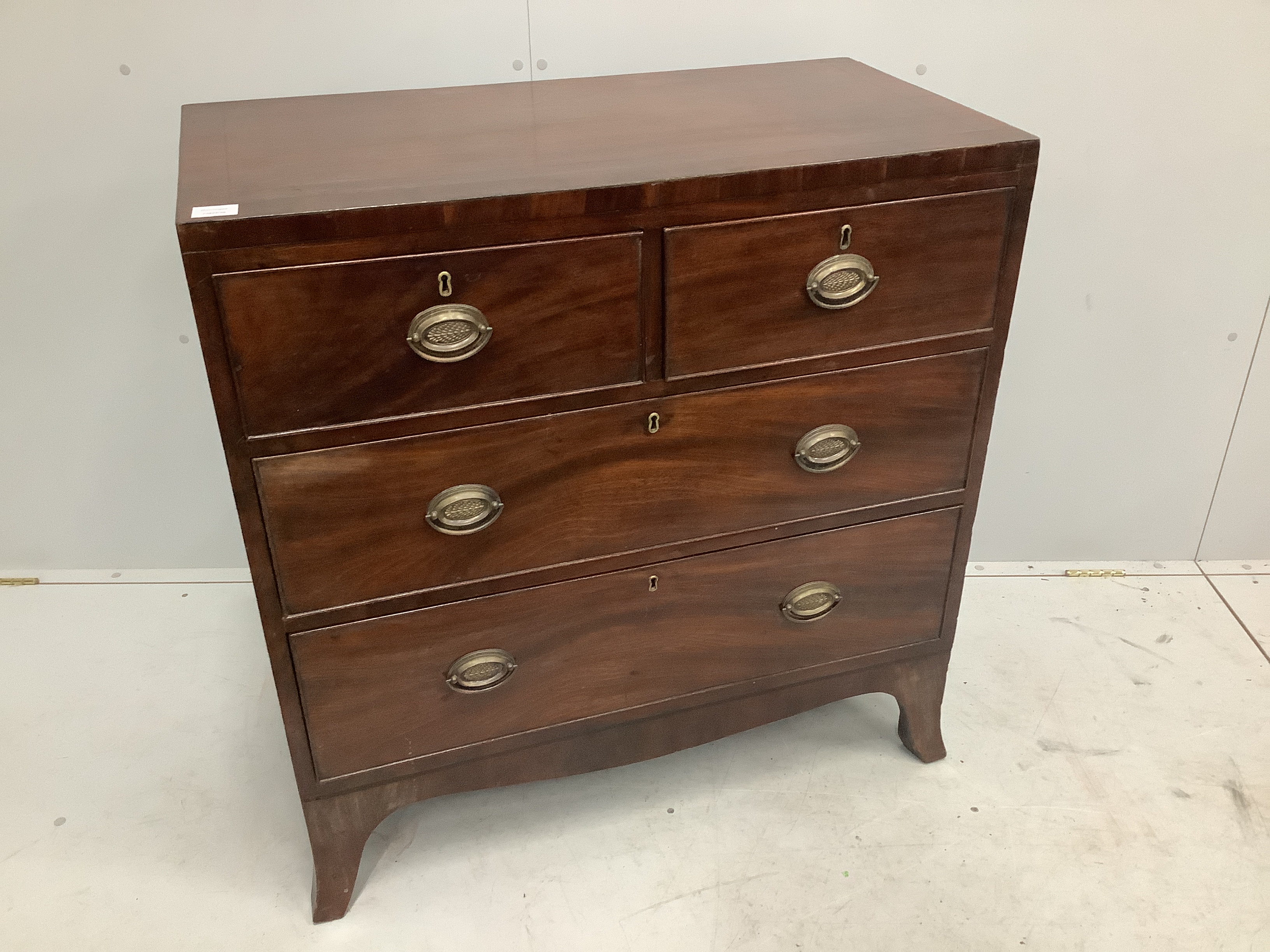 A Regency mahogany chest of four drawers, width 90cm, depth 48cm, height 92cm                                                                                                                                               