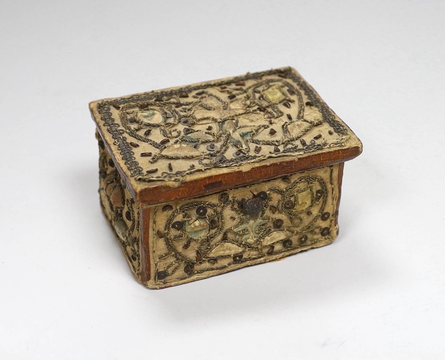 An early 18th century stump work box with floral embroidery and sequins, 9.5cm wide                                                                                                                                         