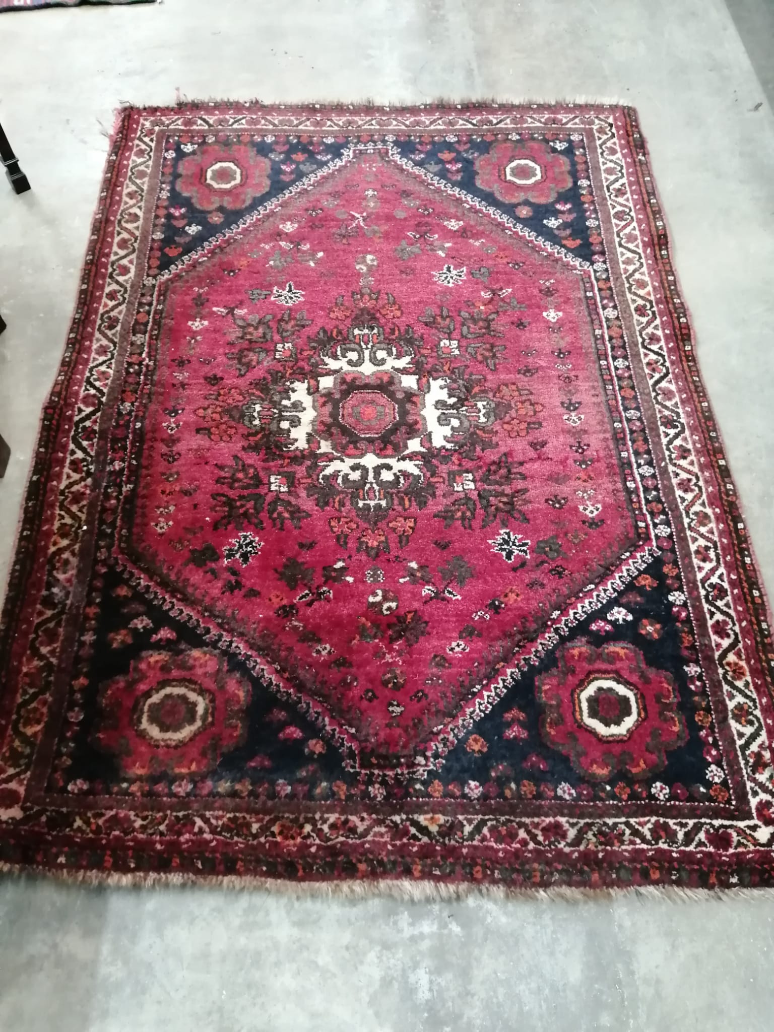 A North West Persian rug, 163 x 105cm                                                                                                                                                                                       