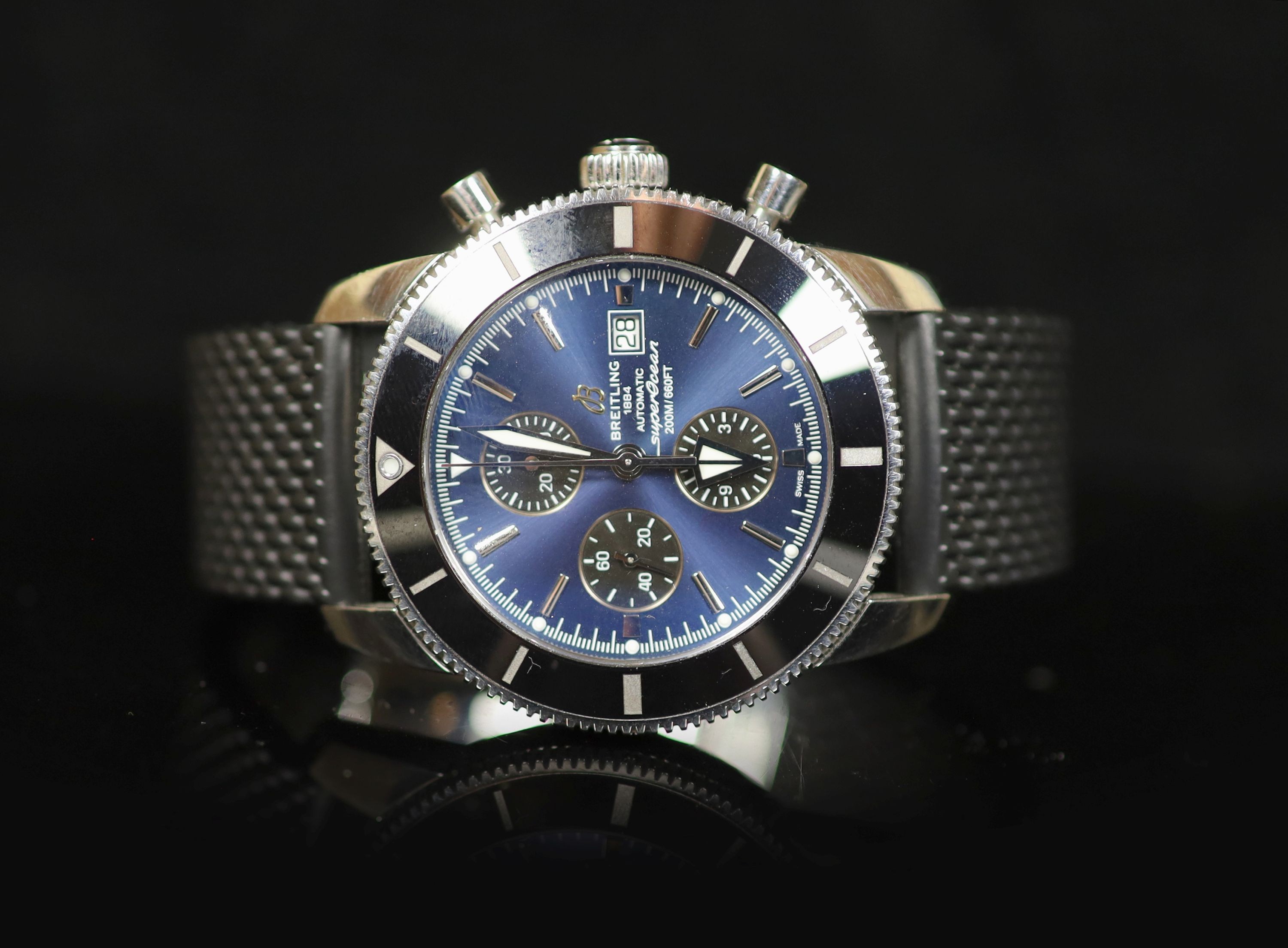 A gentleman's modern stainless steel Breitling Super Ocean automatic wrist watch                                                                                                                                            