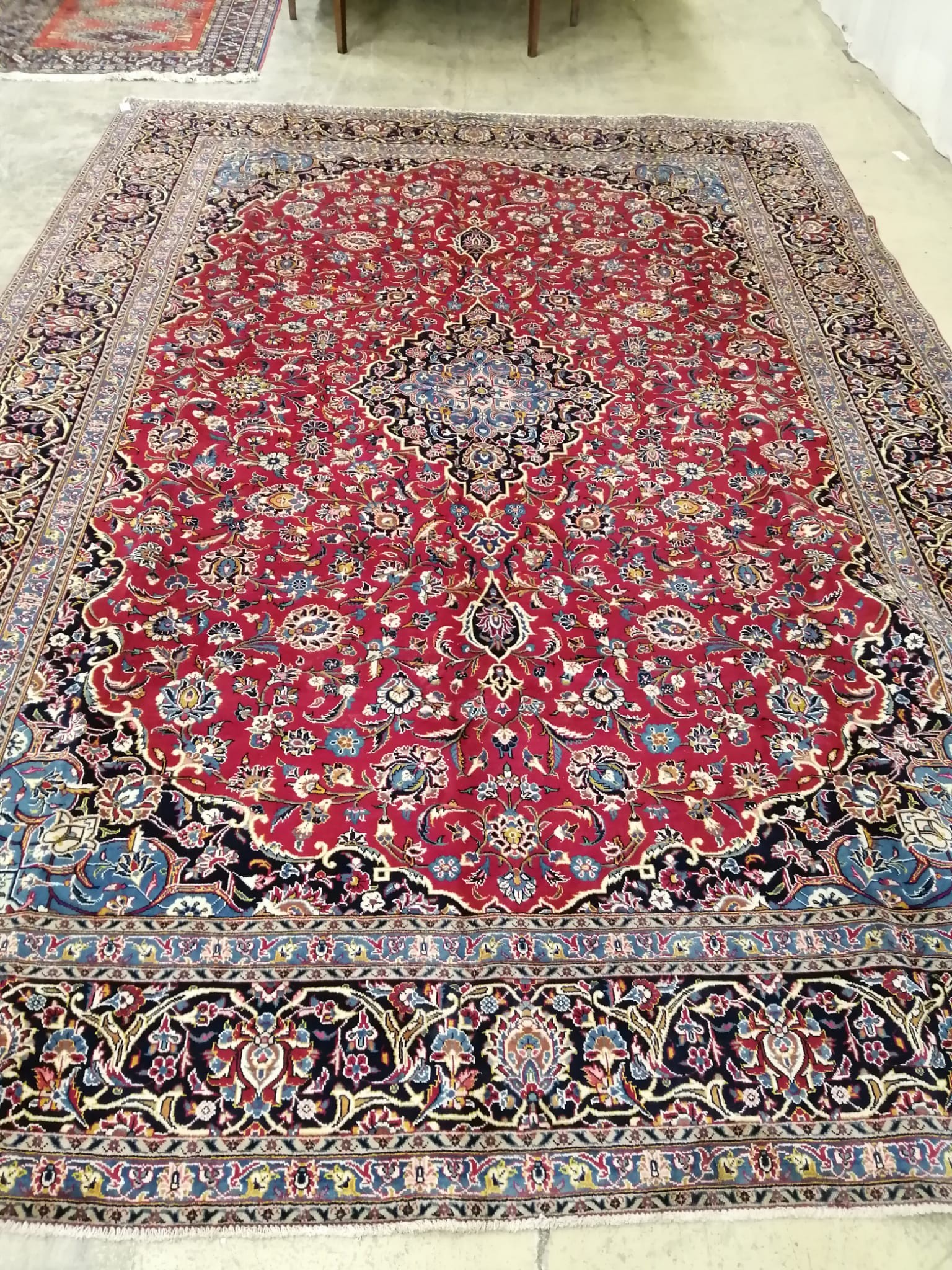A Kashan carpet, 385 x 265cm                                                                                                                                                                                                