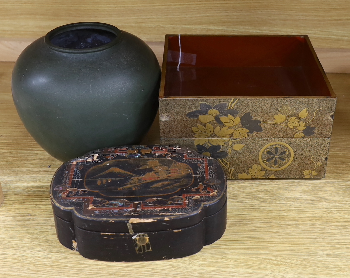 A Japanese bronze jar, a box and two stacking containers, vase 20cm high                                                                                                                                                    